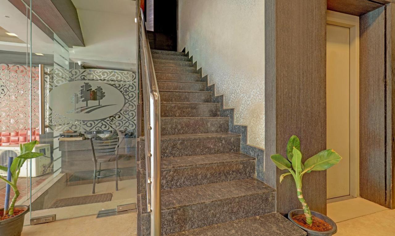 Pine Tree Boutique Hotel Chennai Bagian luar foto