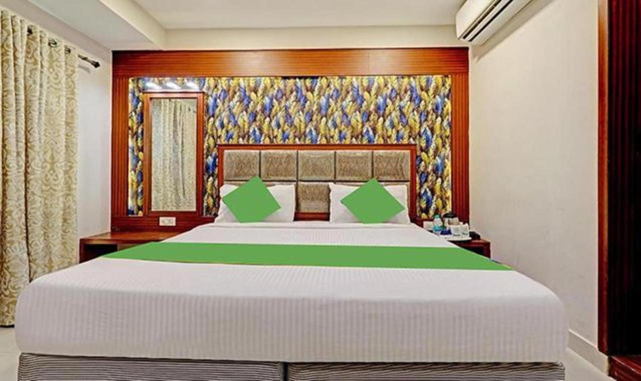 Pine Tree Boutique Hotel Chennai Bagian luar foto