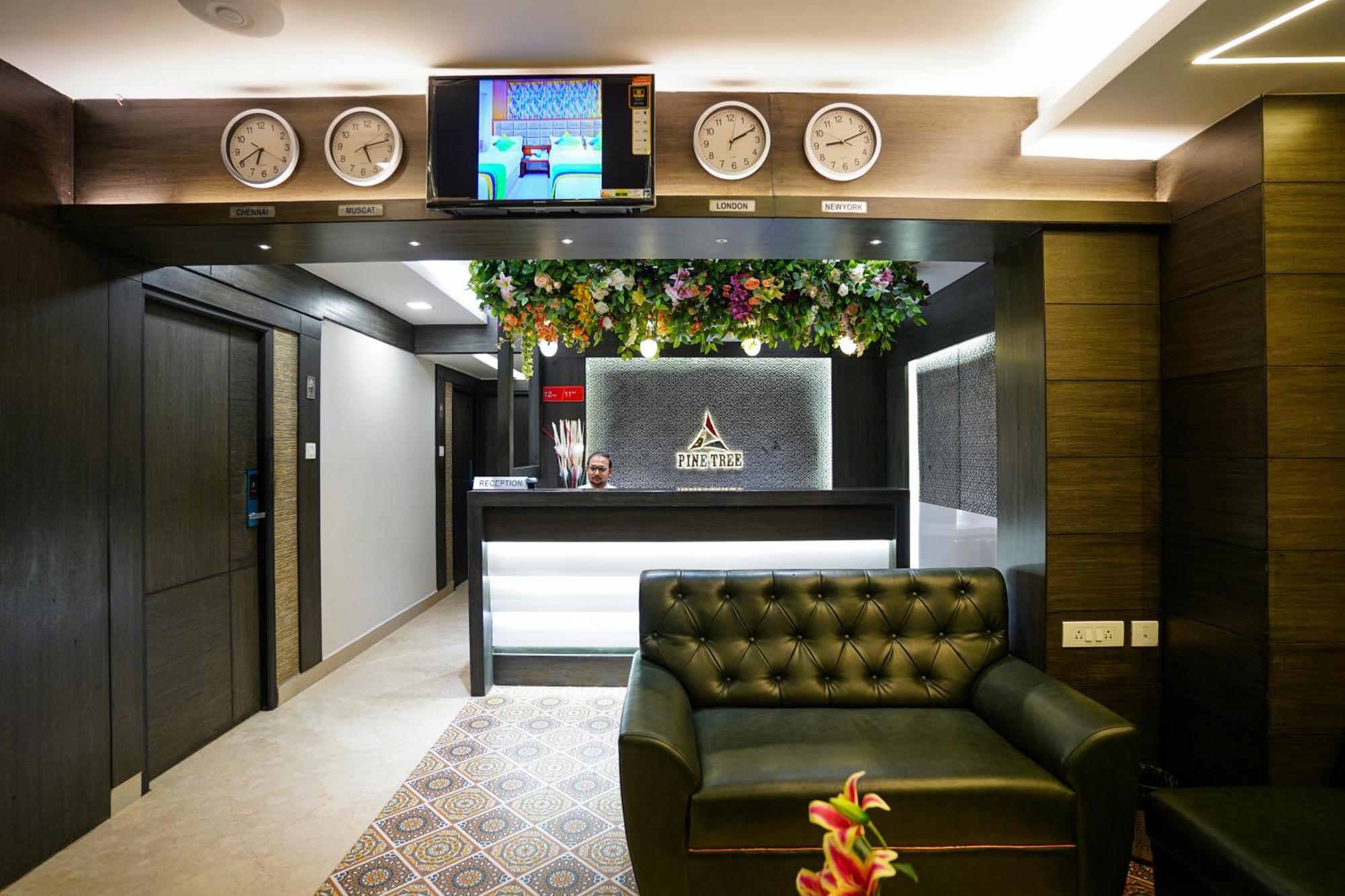Pine Tree Boutique Hotel Chennai Bagian luar foto
